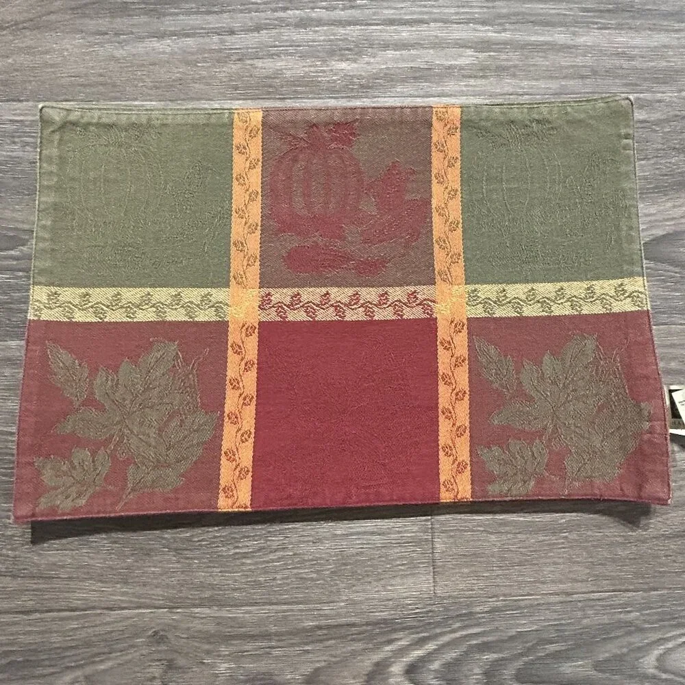 Kohls Harvest Autumn Jacquard Placemats Set of 4 Pumpkin Leaf Design 100% Cotton
